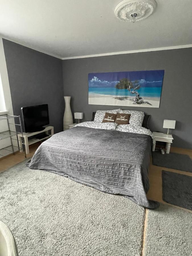 Appartment 53Qm Im Architektenhaus - 2 Schlafzimmer Mit Kueche Und Bad, Nur 2Min Von A8 - Ruhig Und Modern Irschenberg Exteriér fotografie